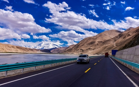 中巴公路沿途风景"image"