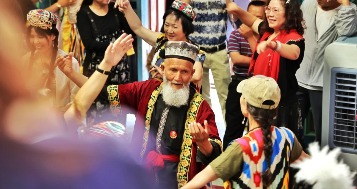 新疆南疆旅游