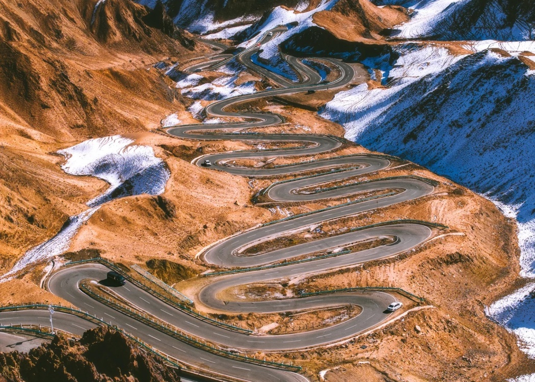 新疆盘龙古道